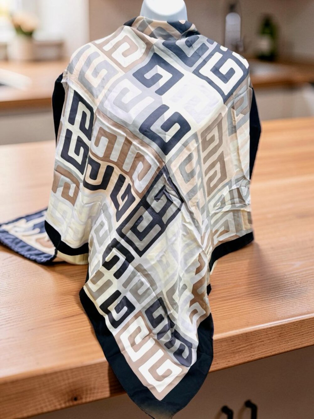 Vintage  GIVENCHY Silksatin Scarf 34"x 34"  beige gray black peach (33)